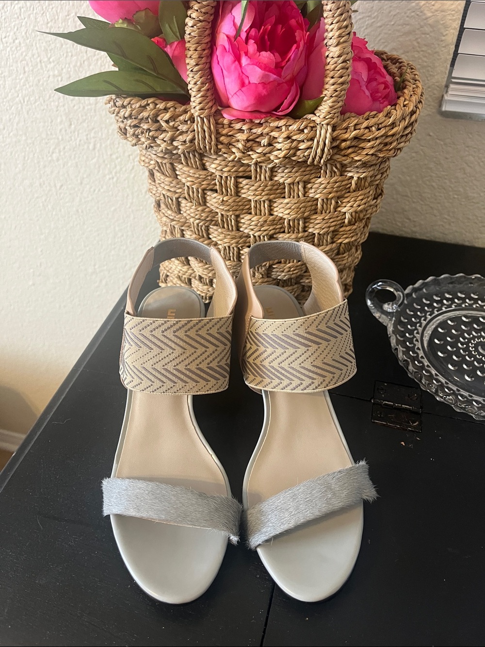 United Nude Beige and Gray Open-Toe Sandals